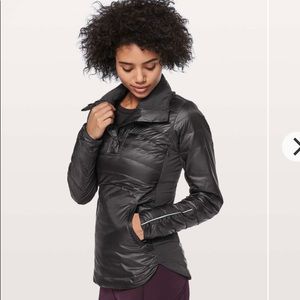 NWT Lululemon Lululemon Down For A Run Pullover II Black 10